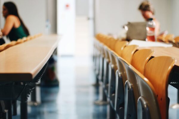 7 Contoh Cara Menjaga Lingkungan Sekolah Terpercaya